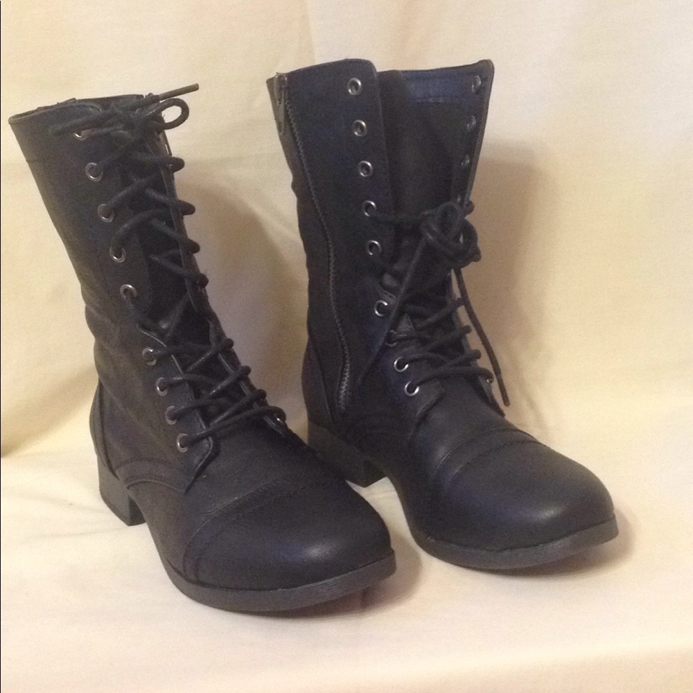 Lace-Up Combat Boot